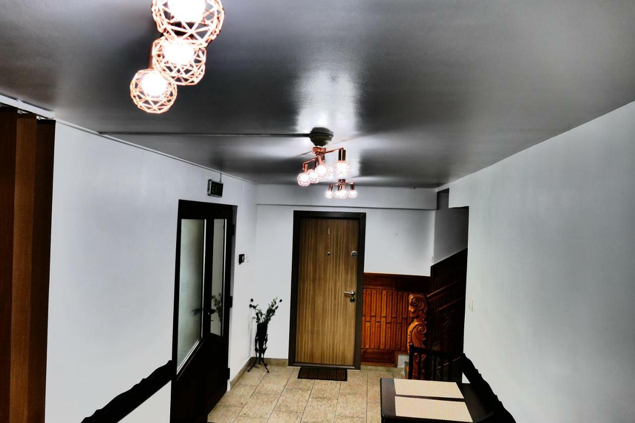Pensiunea Roua Florilor Hotel Anina Ngoại thất bức ảnh