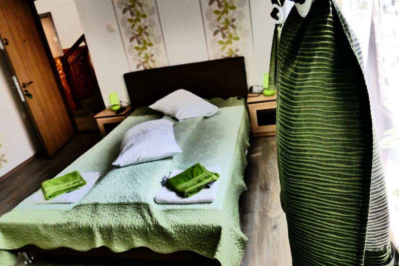 Pensiunea Roua Florilor Hotel Anina Ngoại thất bức ảnh